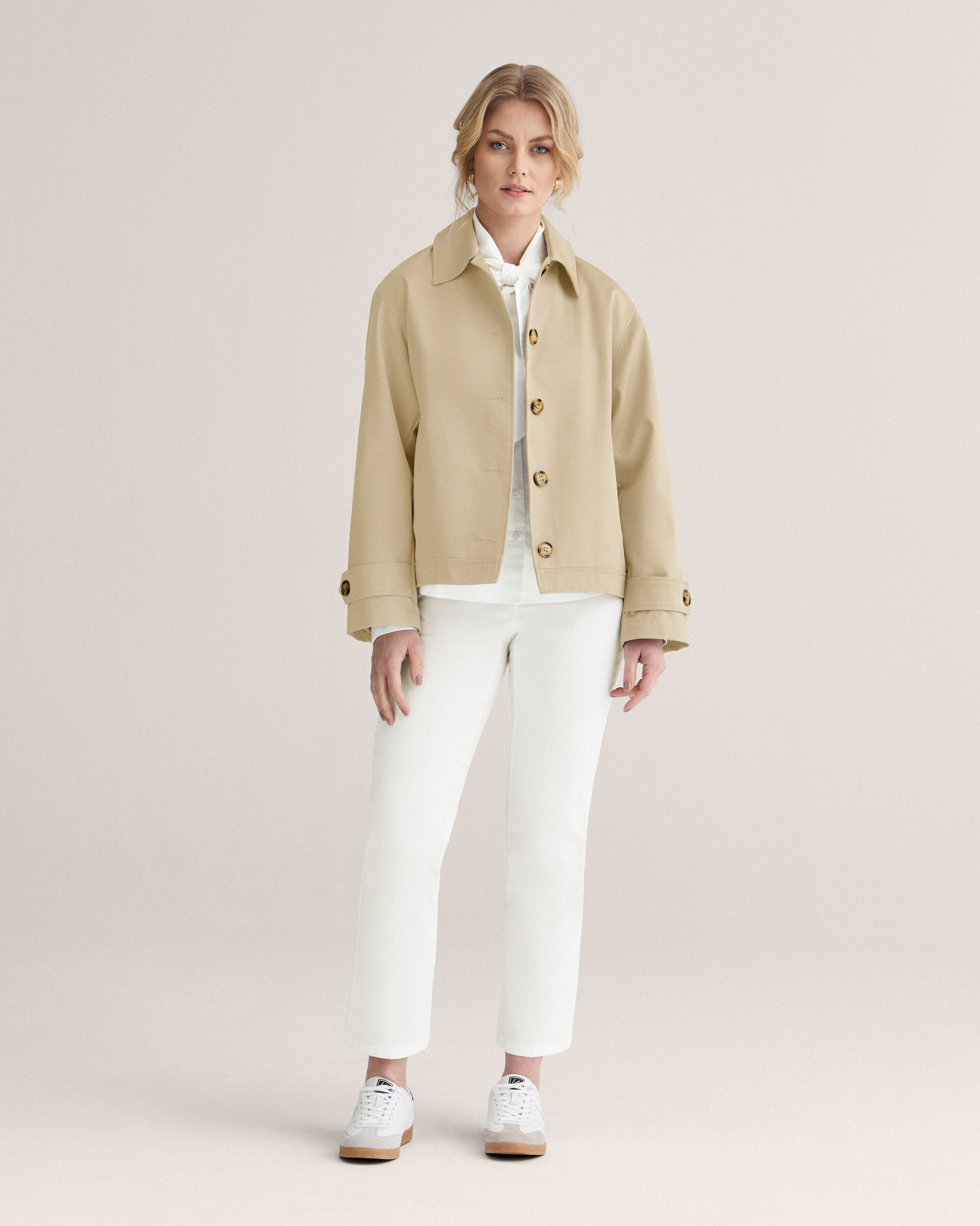 Women's outerwear - Buy classic coats and jackets online