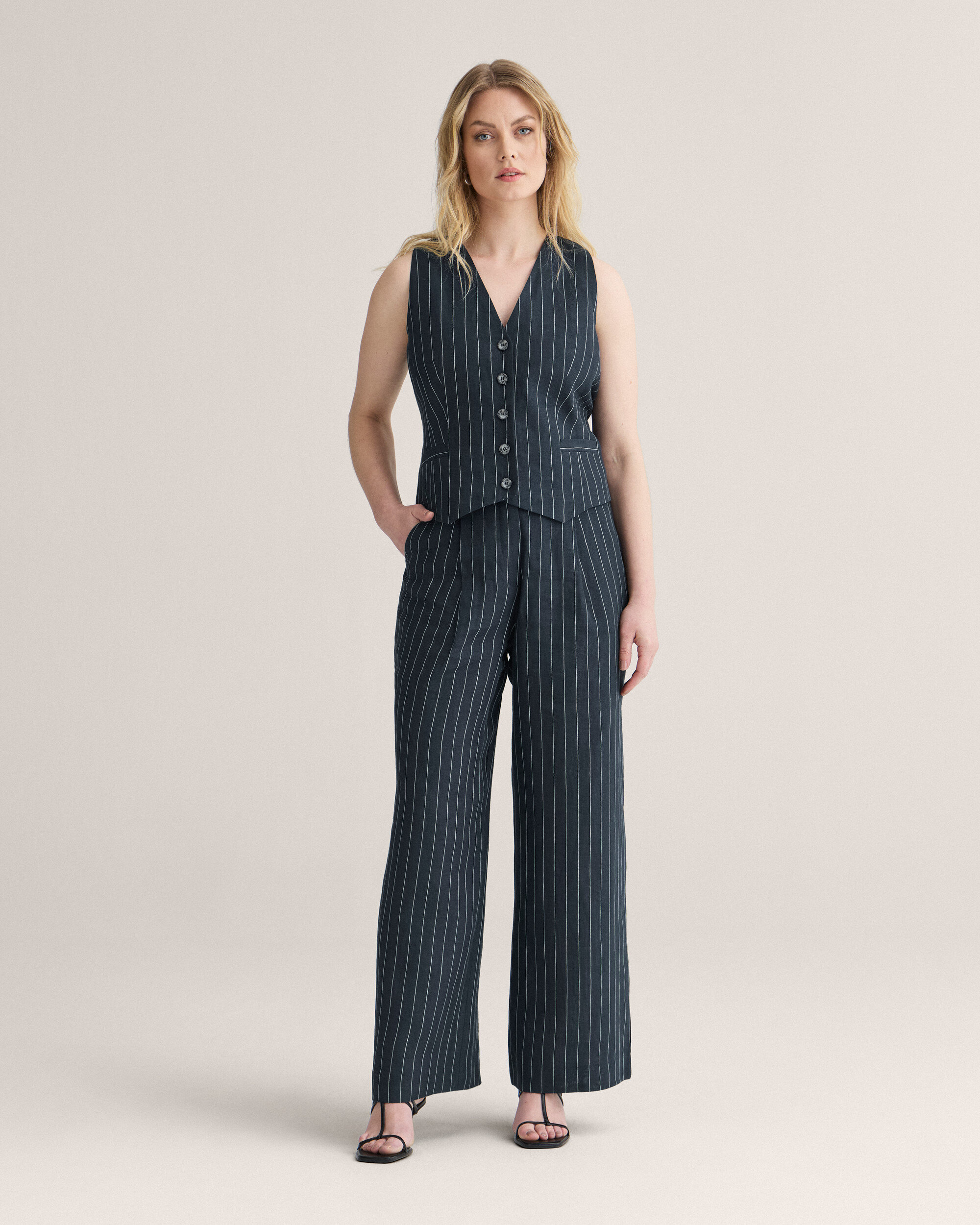 Trousers for women – Buy women's trousers online - Newhouse Trousers for women – Buy women's trousers online - Newhouse
