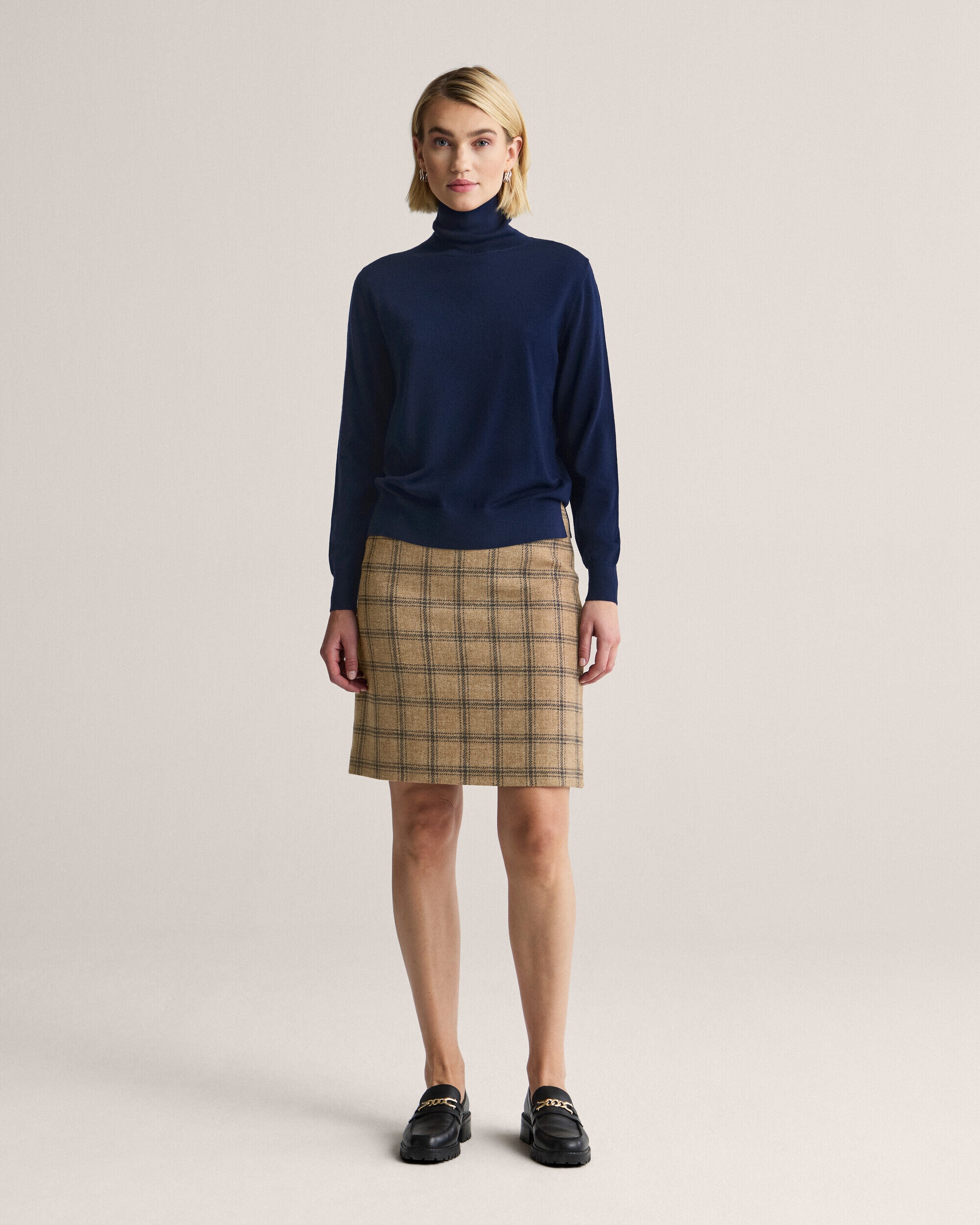 スカート THE NEW HOUSE CLAVER SKIRT TNH 20232024 スカート THE NEW HOUSE CLAVER SKIRT TNH 20232024 THE NEW