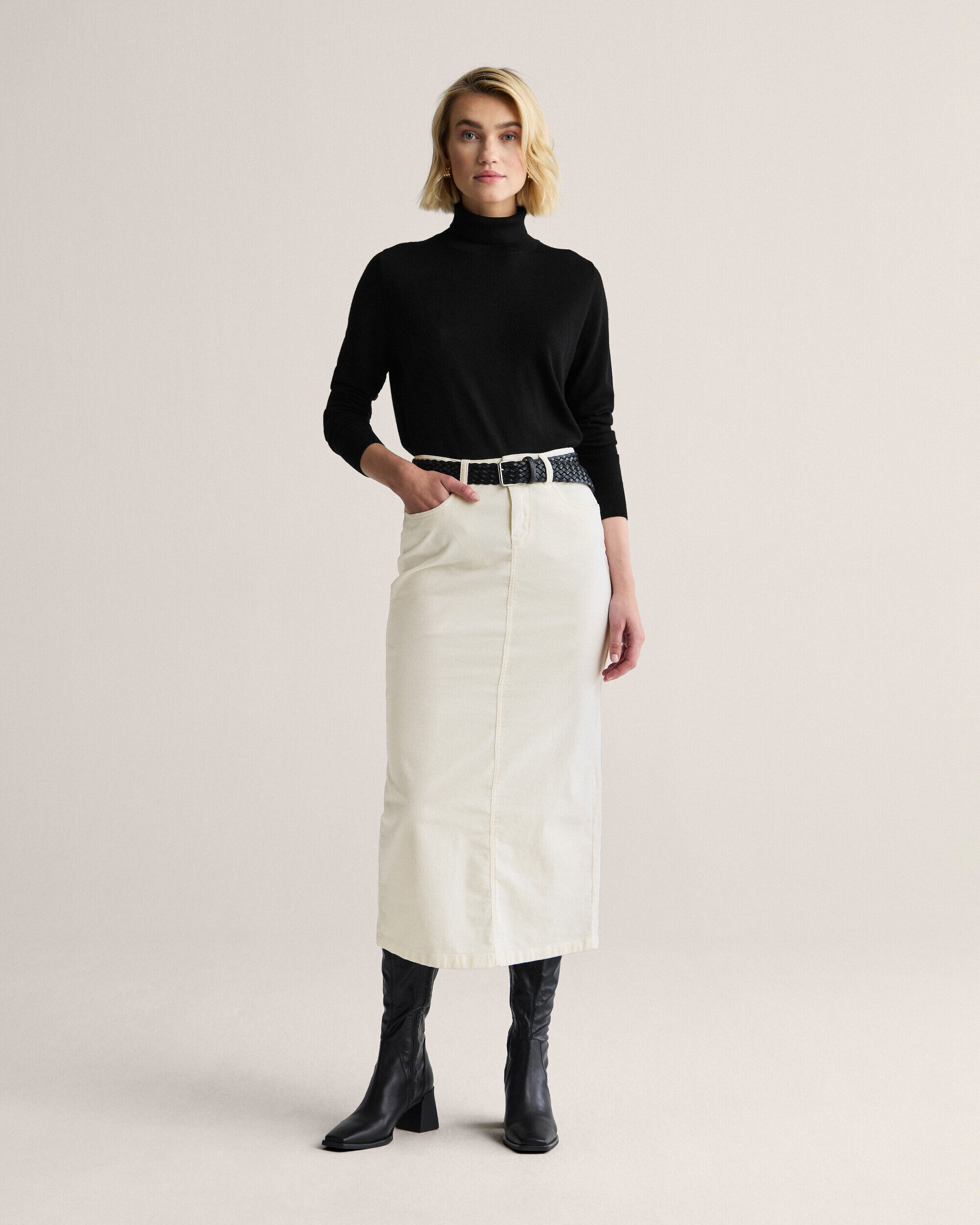 スカート THE NEW HOUSE CLAVER SKIRT TNH 20232024 スカート THE NEW HOUSE CLAVER SKIRT TNH 20232024 THE NEW