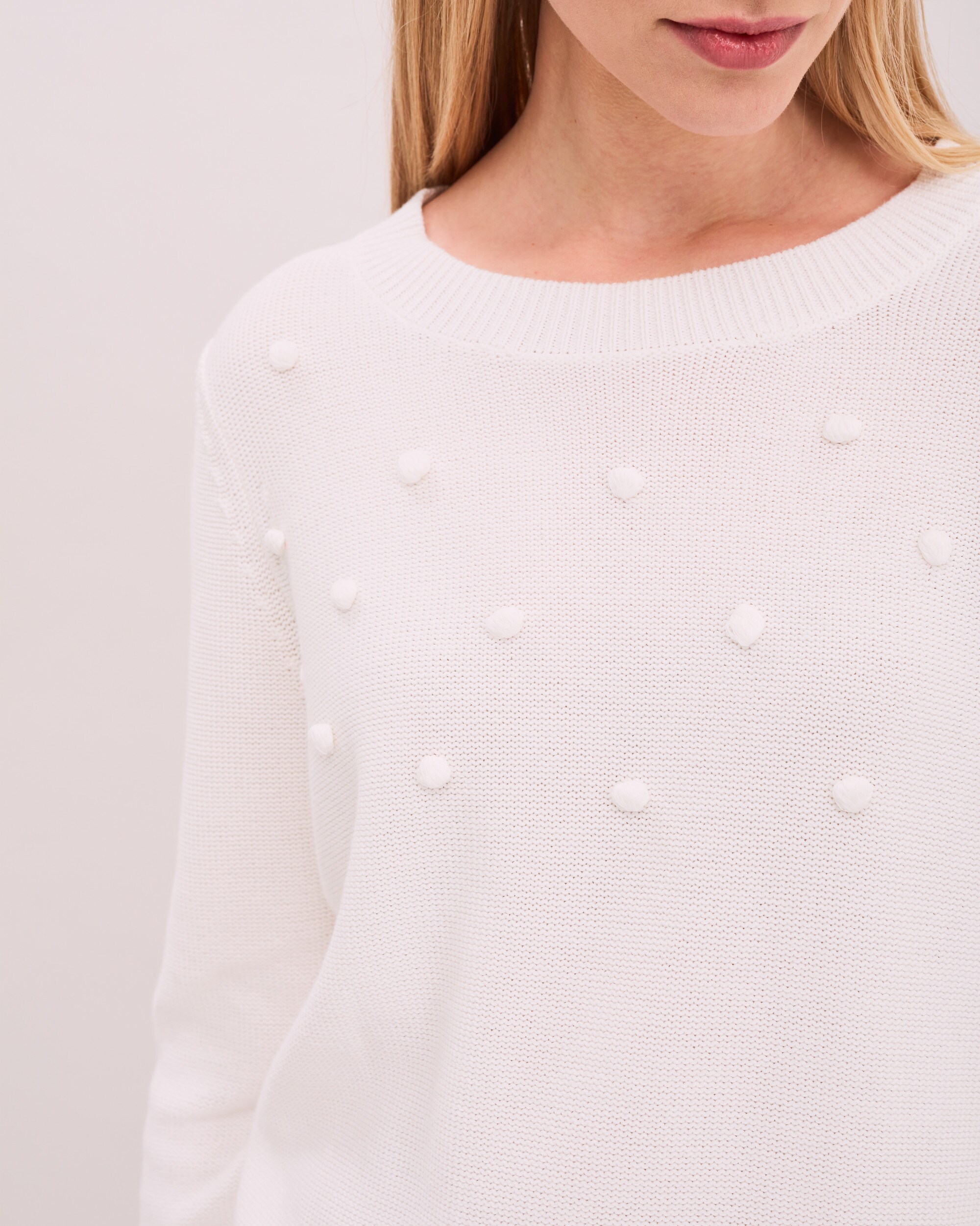 Stickad tröja med pompoms Offwhite Stickad tröja med pompoms Offwhite