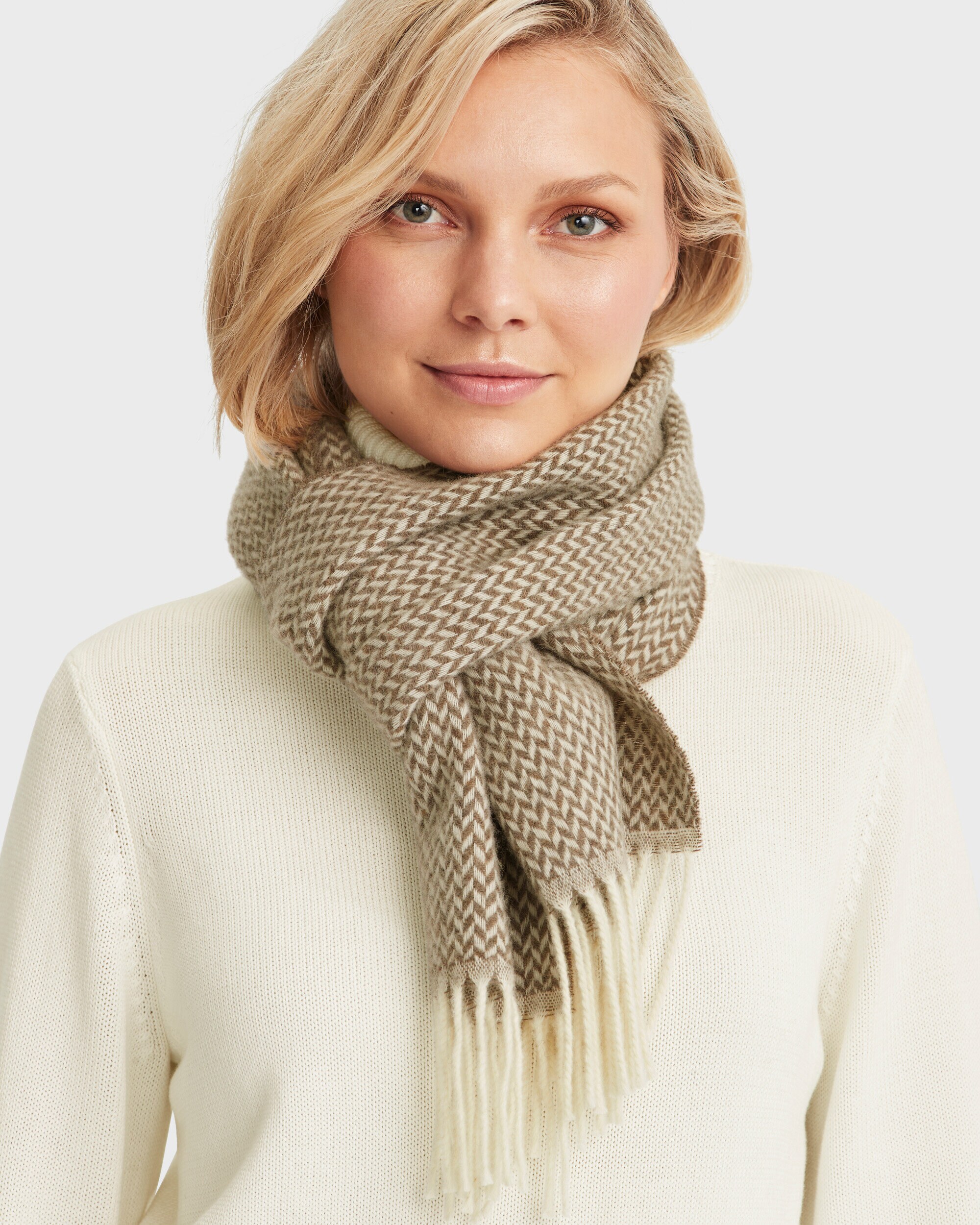 Scarf Capri