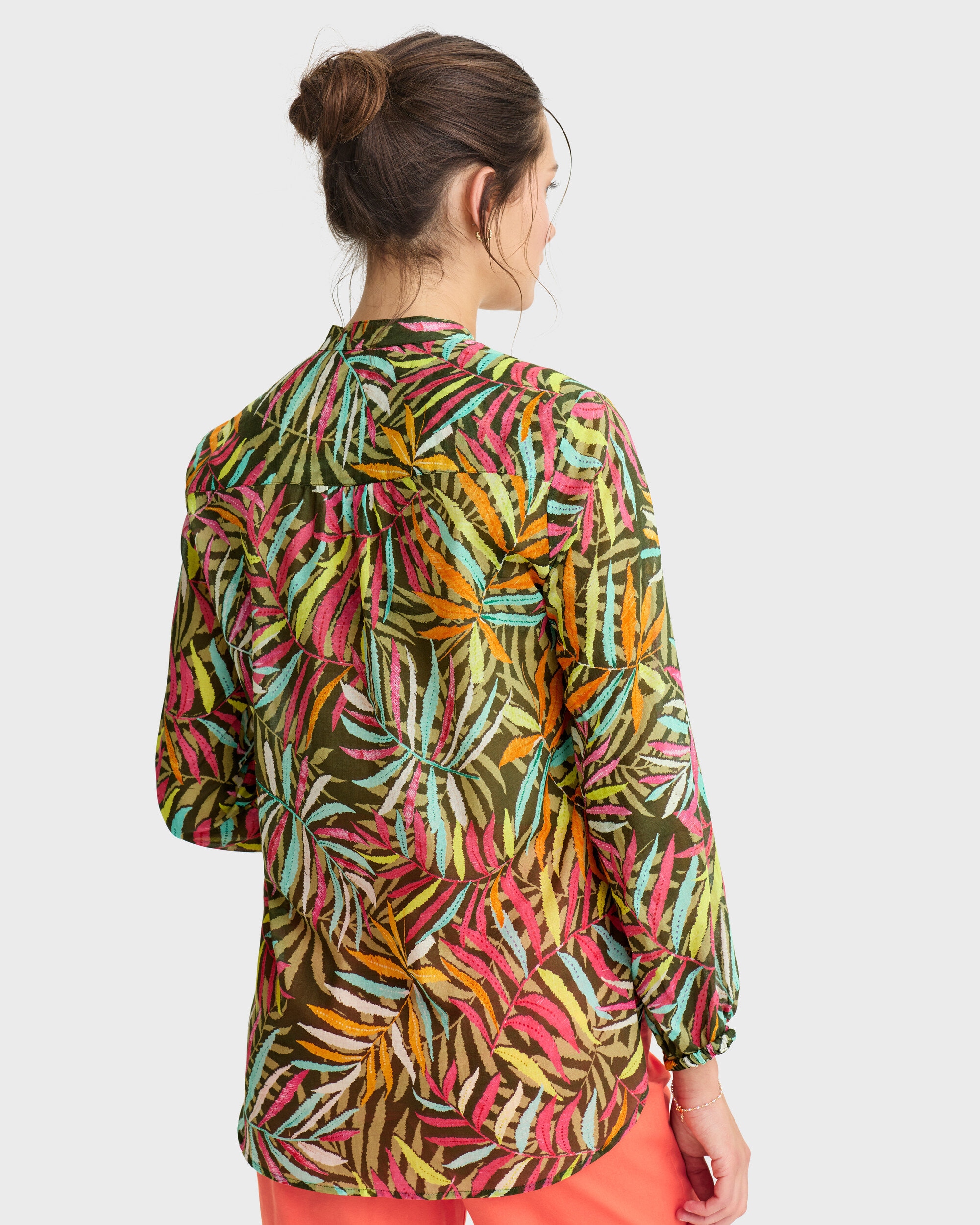 Blus June Jungle