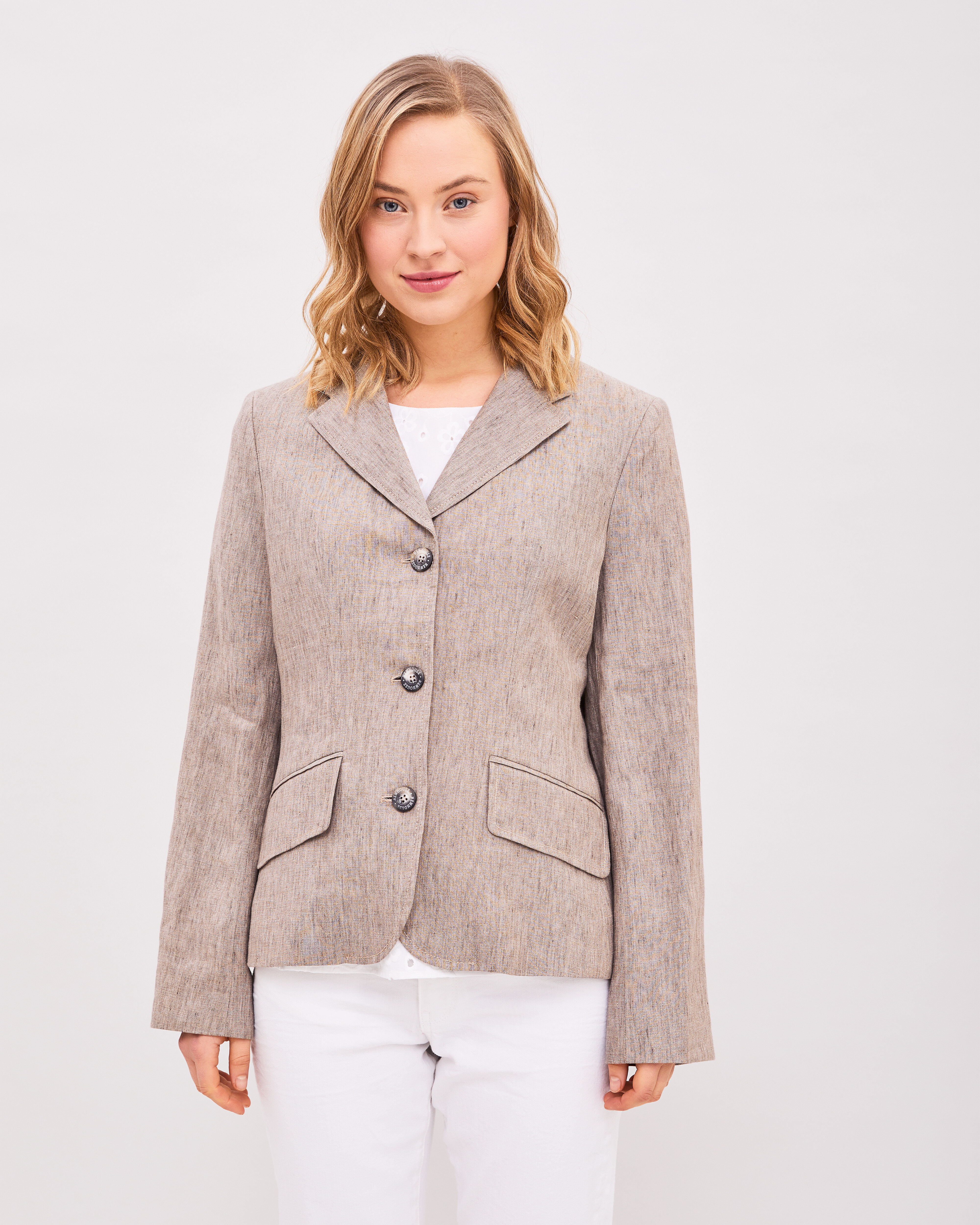 Blazer blanche 2025
